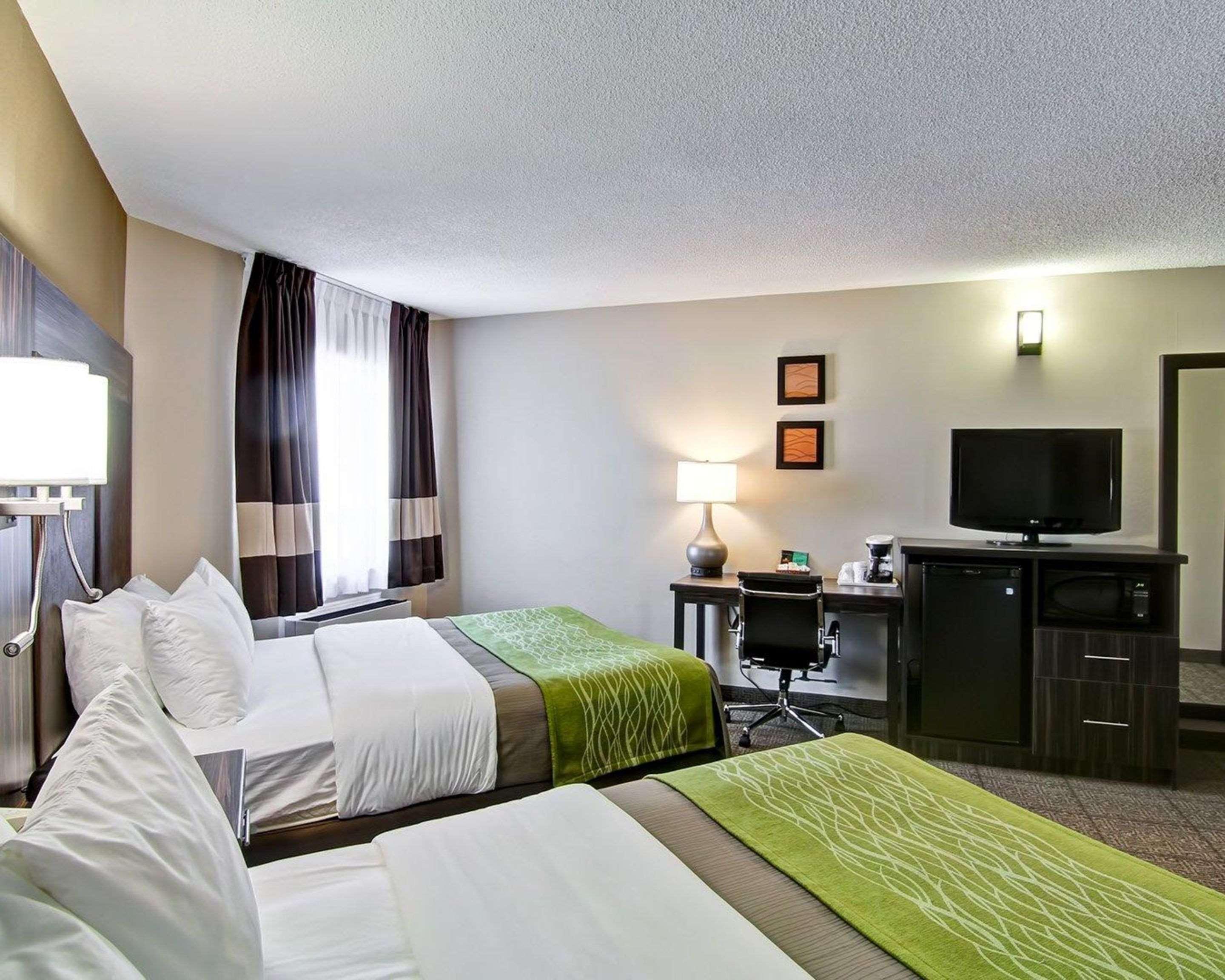 Comfort Inn Sainte-Catherine Exterior foto